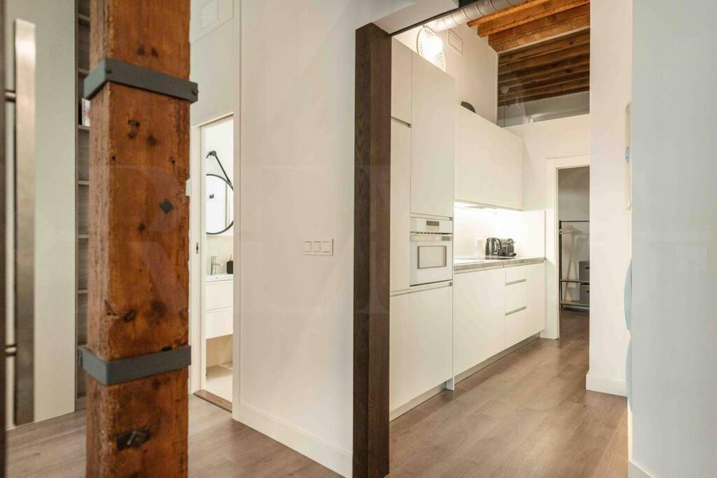 Eclectic & Elegant Apartment By Rems Málaga Exterior foto